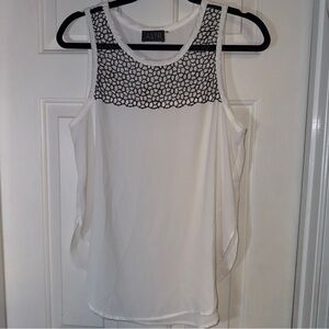 ASTR White Flowy Sleeveless Blouse with Black Crochet. Size Medium. Basic.
